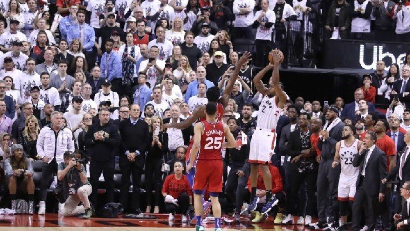 Πρόκριση Ράπτορς στους τελικούς με τρελό σουτ του Λέοναρντ