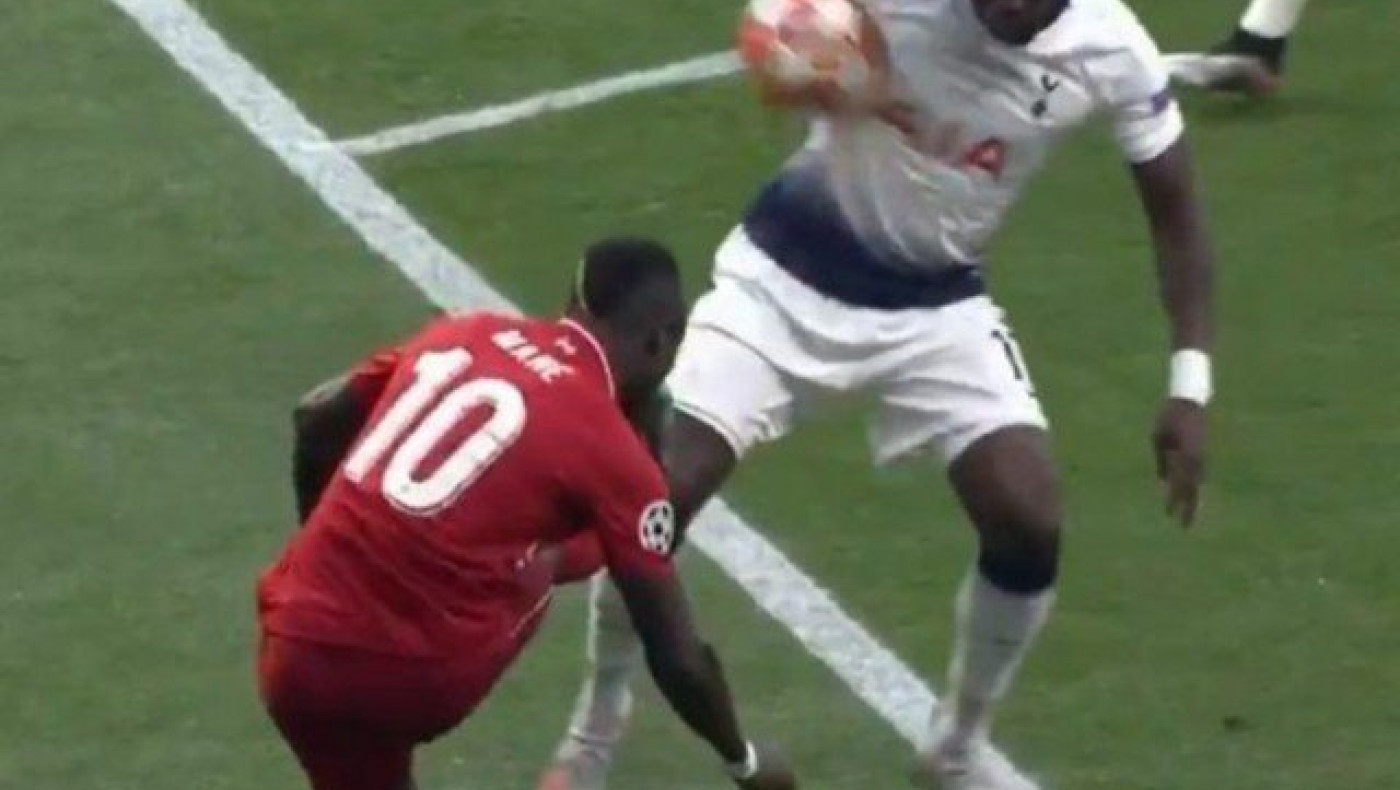 Το πέναλτι για να δοθεί, πρέπει να είναι πέναλτι, τελεία και παύλα