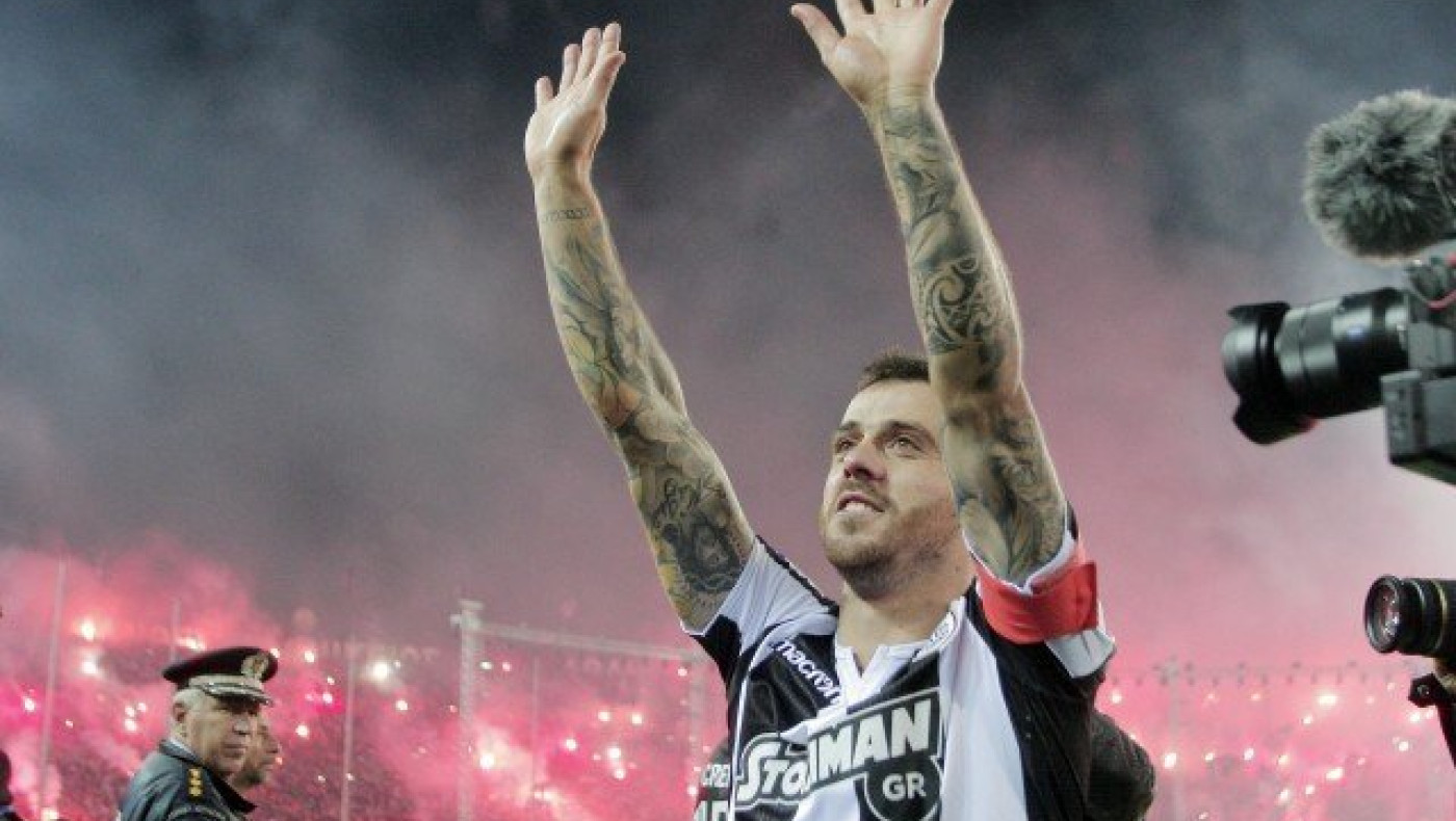 Ψυχάρα ο                   αρχηγός,  ανέλαβε... δράση