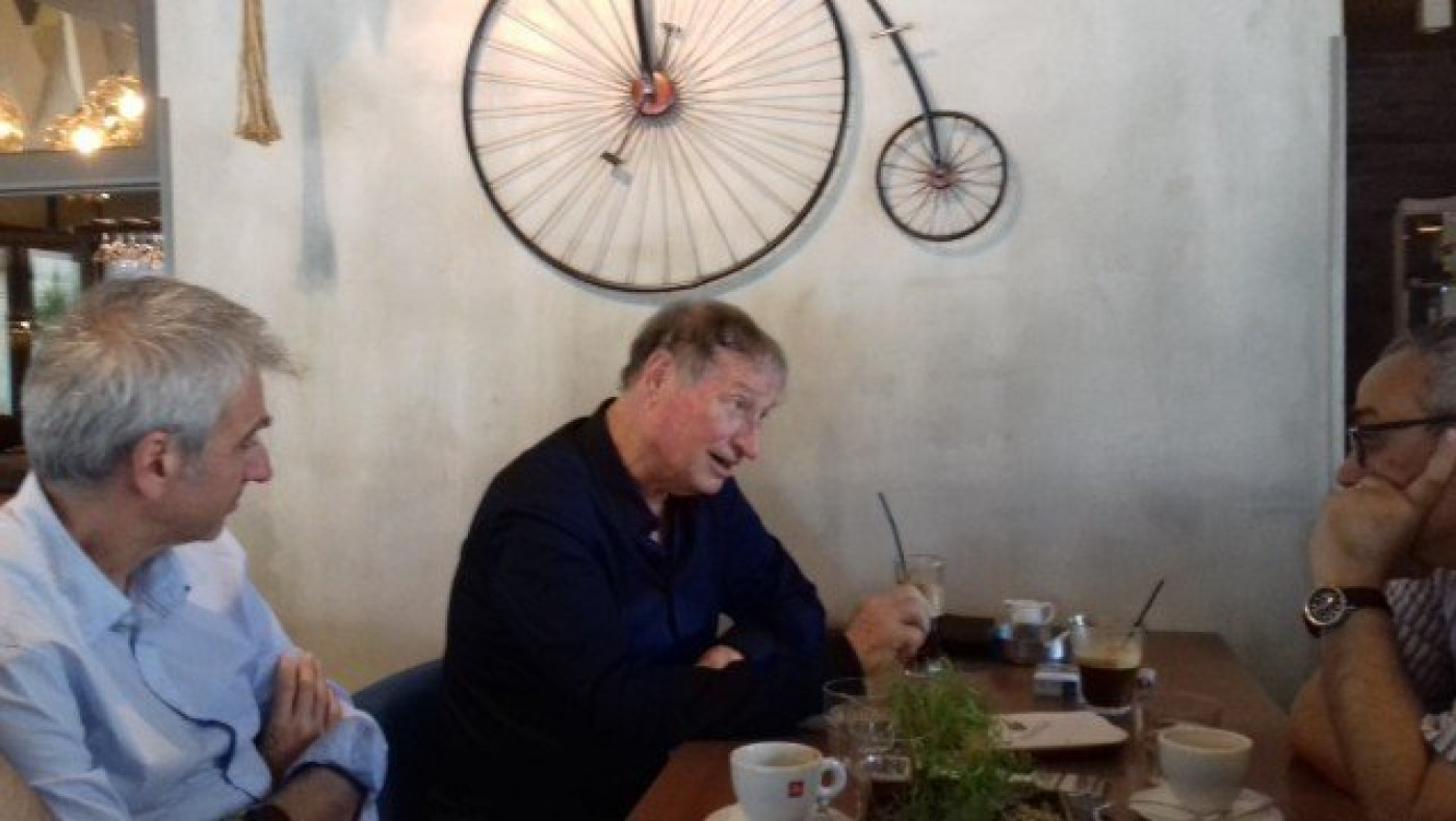 «Βουτιά» στο παρελθόν             από τον Σταύρο Σαράφη