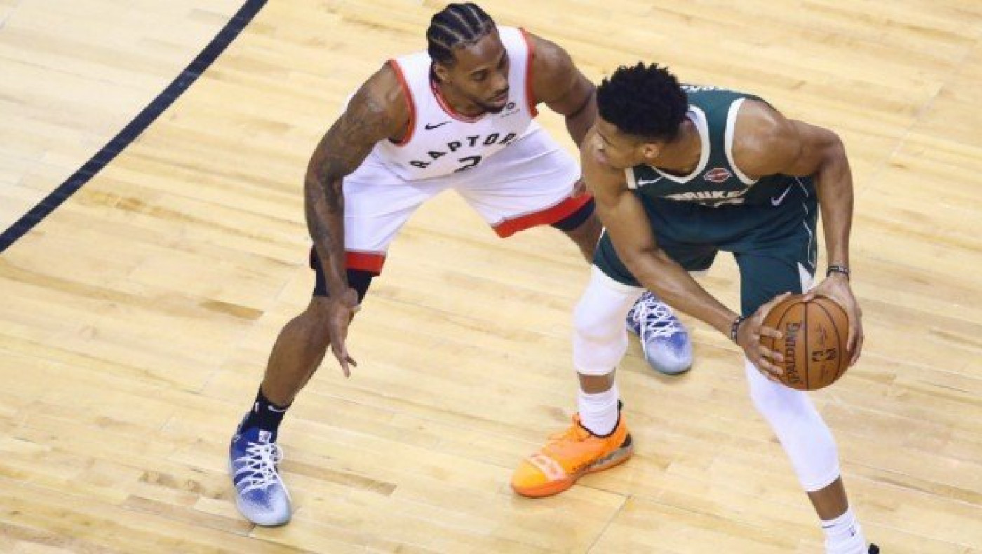 Ματσάρα στο Τορόντο και στο τέλος Ράπτορς       (vid)