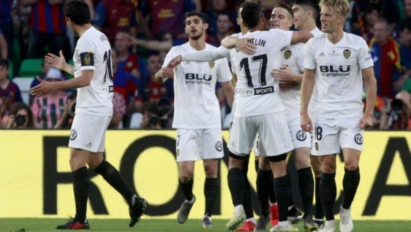 «Σφαλιάρα» και στο Κύπελλο για την Μπάρτσα, η κούπα στη Βαλένθια (vid)