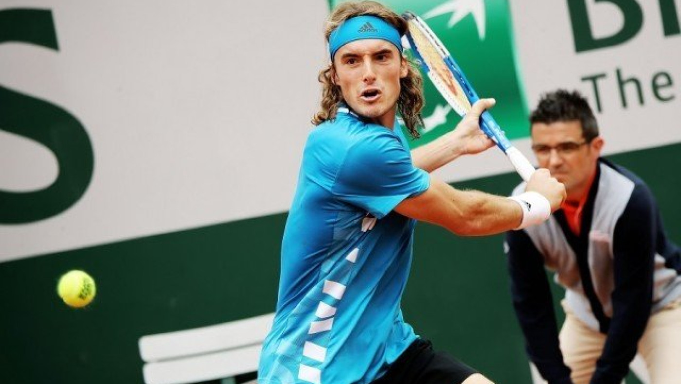 Στο τρίτο γύρο του Ρολάν Γκαρός με ανατροπή ο Τσιτσιπάς