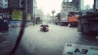 Άνοιξαν οι ουρανοί στο Ρεσίφε (pics)