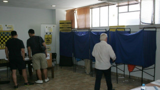 Έκλεισαν οι κάλπες, εστάλη το μήνυμα