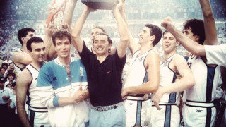 Τα... «γενέθλια» της «επίσημης αγαπημένης» (video)