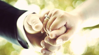  Πρόταση γάμου πριν το το τζάμπολ