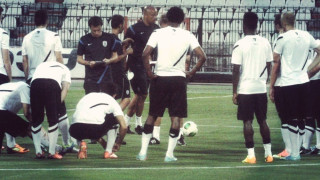 Σηκώνουν μανίκια