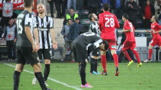 Δύο βήματα εμπρός; Ένα πίσω…