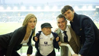 Οπαδός της Λιντς ο Μίνι-Μι (pic)