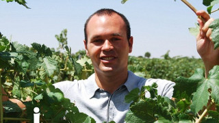 Μια μέρα μαζί με τον Αντρές στο Οινοποιείο «Bodegas Iniesta» (pics)