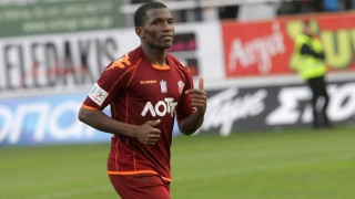 Αυτή επιμένει για Μπεν! 