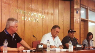 Δόξα Δράμας: Συνέλευση παρουσία                      Μπύρου