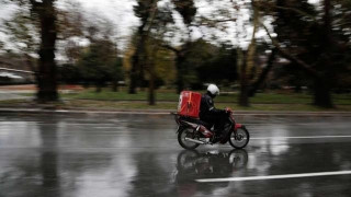 Υπουργείο Εργασίας: Εγκύκλιος για την προστασία των διανομέων φαγητού