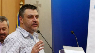 Εκπρόσωπος Τύπου του Αυγενάκη              ο...  Μπραουδάκης