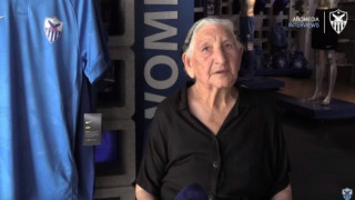 VIRAL: Μια 94χρονη γιαγιά αγόρασε πέντε διαρκείας για άπορα παιδιά