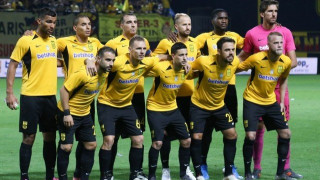 Tα… δοκάρια χάλασαν                 την υπέροχη γιορτή