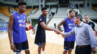 Ιδιαίτερο μήνυμα Αυγενάκη για την «γαλανόλευκη»  (pic)