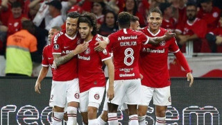 Στον άσο η Λιλ, στον άσο η             Μπράγκε, στο διπλό η Μιάλμπι…  