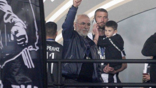 Έφτασε ο Ιβάν Σαββίδης στο Άμστερνταμ, δίπλα στην ομάδα και πάλι