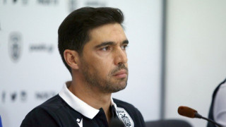 Τα γκέμια               του               Αμπέλ Φερέιρα