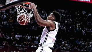 Μουντομπάσκετ: Τάπες και καρφώματα Αντετοκούνμπο-Παπαγιάννη! (vids)