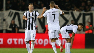 Του λείπει                                η σοβαρότητα