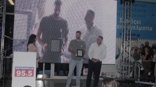 Το κλάμα του Παντακίδη και η βράβευση του Ντίνου Κούη! (video)