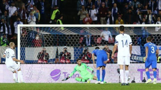 Ετσι «ψάρεψε» τον Μπάρκα                           ο Πούκι στο πέναλτι