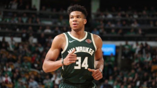 Κοιτάζουν Αντετοκούνμπο οι                                Ουόριορς