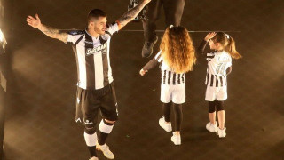 "Ανατριχιάζω με την αγάπη του κόσμου & τη στήριξη των συμπαικτών μου»