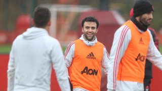 Ο ελεύθερος Τζουζέπε Ρόσι περιμένει ομάδες στο ακουστικό του