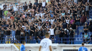 Απίστευτο σόου από μικρό οπαδό του ΠΑΟΚ στο Περιστέρι (video)