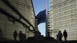 Κομισιόν: Εγκρίθηκε σχέδιο προστασίας της πρώτης κατοικίας στην Ελλάδα