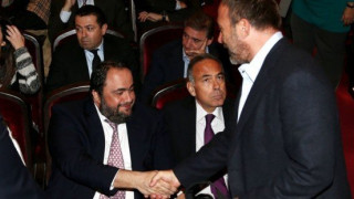 «Εξωση» Πέτρου Κόκκαλη από το «Καραϊσκάκης» με απόφαση Μαρινάκη