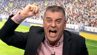 Επικός Γεωργούντζος, κραυγάζει για τη σωτηρία του Ηρακλή (vid)