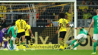 Νέο στραβοπάτημα για την                     Ντόρτμουντ