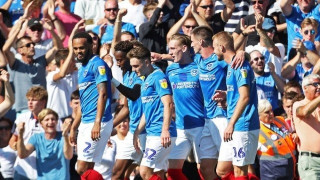 Ασος η Πίτερμπορο, διπλό η        Μπράντφορντ, διπλό και η Κάντιθ…