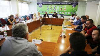 Χαμός στο ΔΣ της Super League 2,         πιάστηκαν στα χέρια