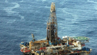 Ενδείξεις για κοίτασμα                         μαμούθ νότια της Κρήτης