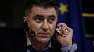 Δώρισε απινιδωτή στον ΑΟ Καρδίας          ο Ζαγοράκης