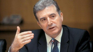 Χρυσοχοΐδης: «Σήμερα θα πάω να δω με τον 15χρονο γιο μου το ''Joker''»