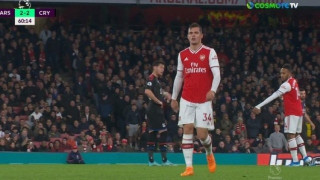 Σκέψεις για αφαίρεση του περιβραχιονίου από τον Τζάκα