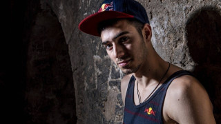 Κυρσανίδης: Ο ασυμβίβαστος Πρωταθλητής του παρκούρ (και φαν του ΠΑΟΚ)