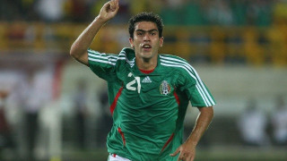 Ο θεριακλής Νέρι Καστίγιο,      κάπνιζε στα αποδυτήρια!