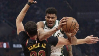 One man show Γιάννη και δέκατη σερί νίκη οι Μπακς (videos)