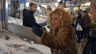 Απίστευτη ατάκα σε σίριαλ του ANT1 για... γαύρο (vid)