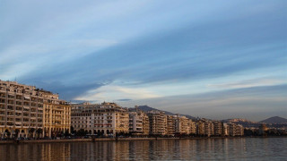 Καιρός: Καταιγίδα σε Αττική, χαλάζι σε Θεσσαλονίκη