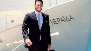 Σκλάβοι και γυμνές χορεύτριες στα γενέθλια του Πάρη Κασιδόκωστα 