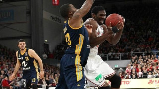 Διέσυρε την Άλμπα ο Τρινκιέρι